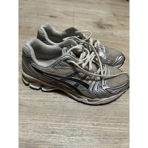 Asics Gel-Kayano 14 Mens Running Shoes Metallic Silver Cream 1203A537 Sz 8.5 - Picture 2 of 12